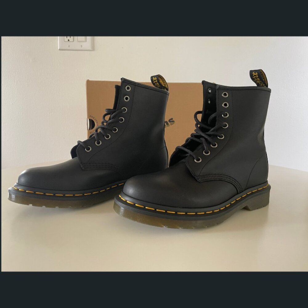 Dr. Martens 1460 Smooth Leather Lace-Up Boots - Size US Women’s 7 / EU 38 (New)